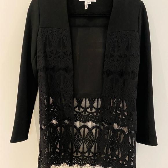 BCBG Lace Blazer - Picture 2 of 6